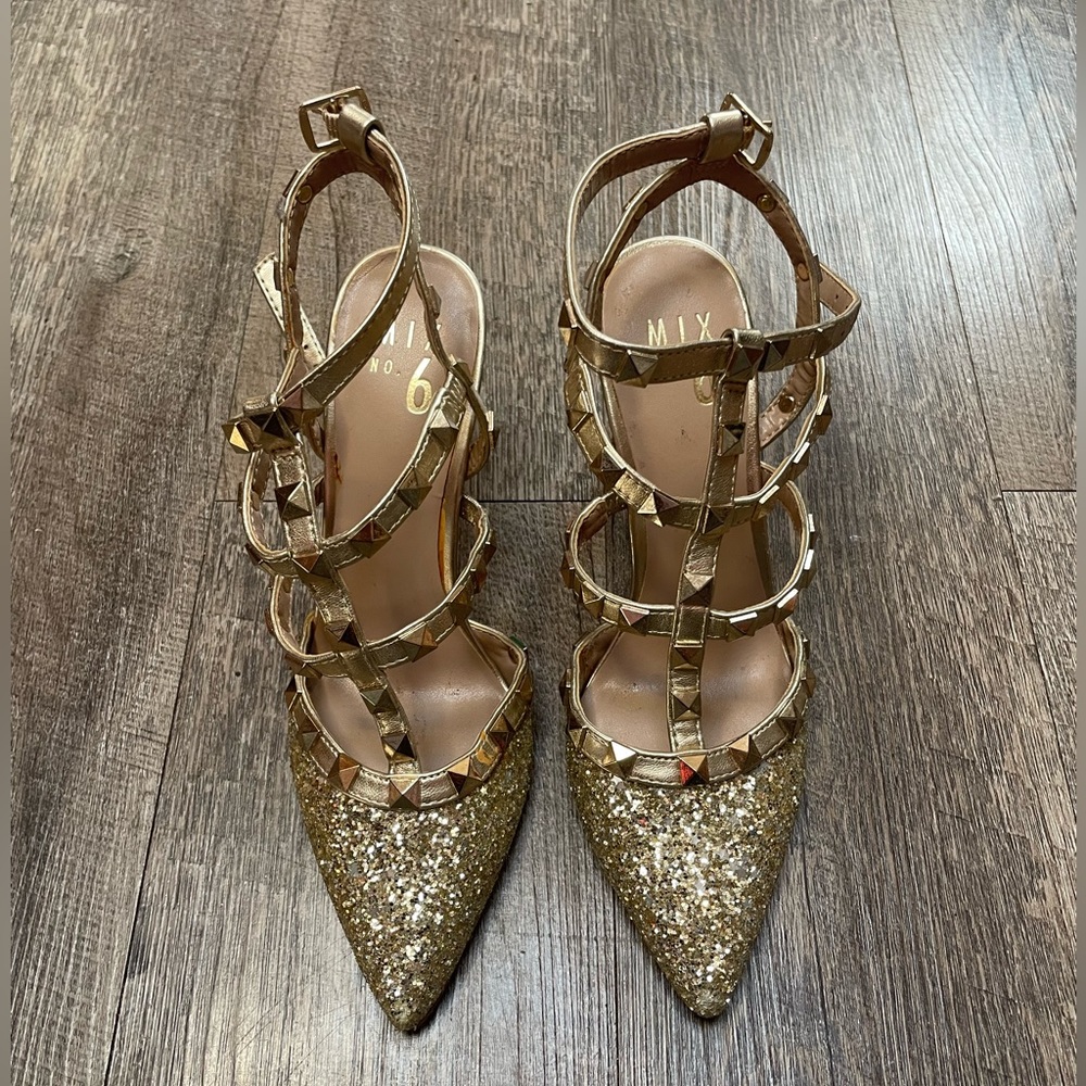DSW Gold heels